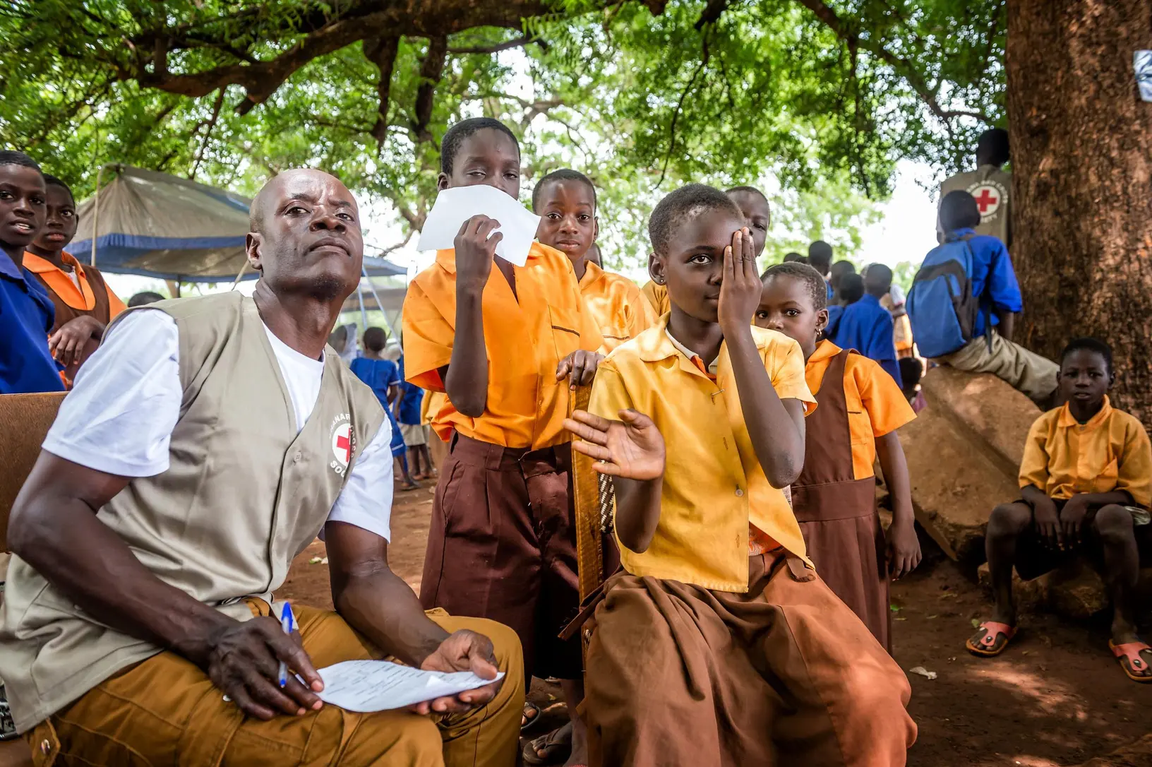 Ghana Mann und Kinder